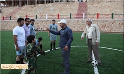 تصاویری از شهید شاطری در زمین فوتبالی در مرز لبنان و اسرائیل غاصب