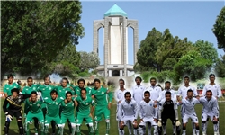 همدانی‌ها به دنبال خوشبختی در فوتبال هستند