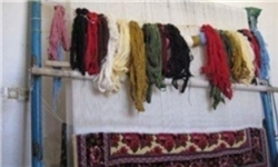 برگزاری کارگاه‌های قالی‌بافی و تابلو فرش در کوی 13 آبان