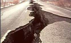 تاکنون گزارشی از خسارت‌های زلزله دریافت نکرده‌ایم