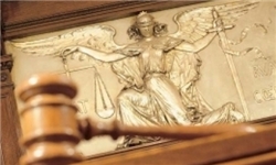 دستگاه قضایی از مرکز داوری اتاق بازرگانی حمایت می‌کند