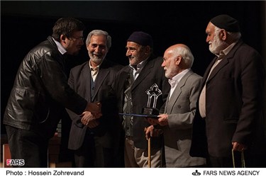 تقدیر از داوود امیریان،نویسنده برگزیده دوازدهمین جشنواره کتاب سال شهید حبیب غنی‌پور