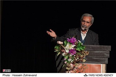 سخنرانی امیر حسین فردی بنیانگذار جایزه شهید غنی پور در دوازدهمین جشنواره کتاب سال شهید حبیب غنی‌پور