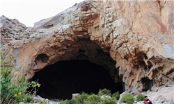 غار تاریخی گدازه‌های آتشفشانی ایوب در انتظار مسافران نوروزی