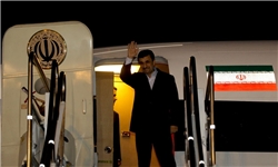 احمدی‌نژاد به تهران بازگشت