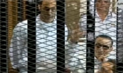 محاکمه مبارک به 26 مرداد موکول شد/عدم حضور وکیل مبارک در دادگاه