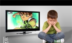 والدین، کودکان را اسیر تلویزیون نکنند