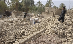 بازدید پرویز پرستویی از مناطق زلزله‎زده دشتی