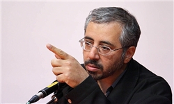 هاشمی هنوز هم برای اصلاح‌طلبان همان «عالیجناب سرخ‌پوش» است