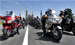 برگزاری مانور موتورسیکلت‌های قانون‌مند در شیروان
