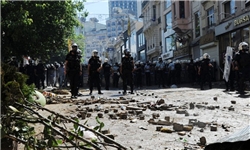 دعوت به اعتصاب در استانبول/ دور جدید درگیری پلیس با معترضان آغاز شد