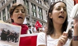 تظاهرات نیویورکی‌ها در حمایت از معترضان ضد دولتی در ترکیه