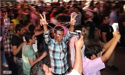 حماسه تکمیل شد / کارناوال‌های شادی در خیابان‌های بوشهر