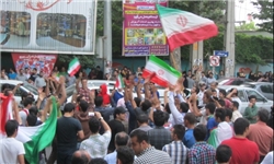 جشن ملی صعود به جام جهانی با هلهله، یزله‌های عربی و بوق‌ ممتد خودروهای خوزستانی‌ها