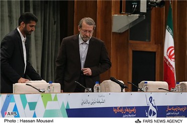 علی لاریجانی رئیس مجلس شورای اسلامی در نهمین همایش بین المللی دکترین مهدویت