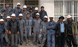 اعطای کارت اعتباری خرید به کارگران واحدهای تولیدی در کرمانشاه