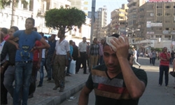 الاهرام: تظاهرکنندگان التحریر، آمریکا را مسئول خون‌ریزی در مصر می‌دانند