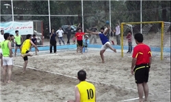 نوشهر قهرمان مسابقات هندبال ساحلی کشور شد