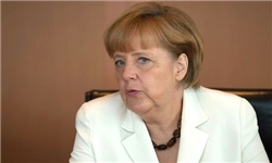 مخالفان دولت آلمان: مرکل درباره جاسوسی آمریکا توضیح دهد