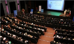 کنفرانس آموزش قوانین و مشکلات حقوق حرفه‌ای پزشکی در زاهدان برگزار شد
