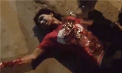فیلم لحظه اصابت گلوله به سینه یک جوان مصری در درگیری‌های جیزه