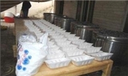 توزیع 150 سبد غذایی بین خانواده‌های زندانیان نیازمند شیروان