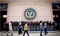 هشدار وزارت کشور مصر به حامیان مرسی/ به ساختمان‌های دولتی نزدیک نشوید