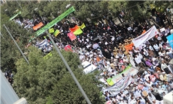 مردم شیراز انزجار خود از اقدام اتحادیه اروپا را فریاد زدند