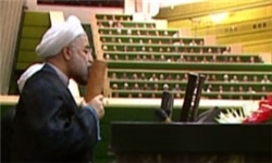 روحانی به عنوان رییس‌جمهور سوگند یاد کرد