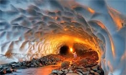 تونل برفی ازنا؛ منظره‌ای شگفت‌انگیز در اشترانکوه