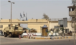 تدابیر شدید امنیتی در برابر زندان الطره/ نگرانی از احتمال حمله به زندان‌های مصر