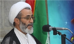 مقاومت ملت ایران آمریکا را وادار به عقب‌نشینی کرد