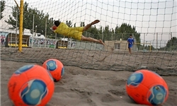رقابت‌های فوتبال ساحلی جام قدس در رودسر برگزار شد