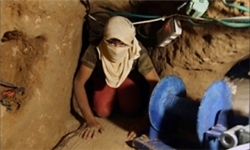ارتش مصر ۳ تونل دیگر در مرز غزه را منفجر کرد