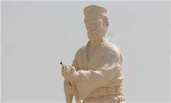 تندیس خالو حسین بردخونی در ورودی شهر بردخون نصب شد