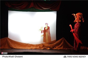 اولین روز اجرای نمایشهای چهاردمین جشنواره تئاتر مقاومت در تبریز
