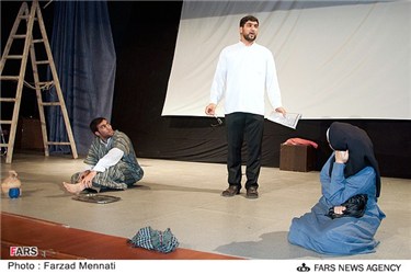 حجت الاسلام یزدان پرونده کارگردان تئاتر