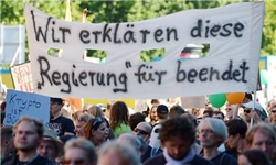 تظاهرات هزاران آلمانی در اعتراض به برنامه جاسوسی آمریکا
