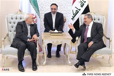 هوشیار زیباری و محمدجواد ظریف وزرای امور خارجه عراق و ایران