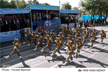 رژه نیروهای مسلح کرمانشاه