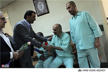 دیدار مسئولین استانی خوزستان از بیمارستان جانبازان اعصاب و روان اهواز