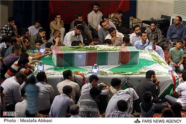مراسم وداع با دو شهید گمنام در مسجد امام حسن مجتبی مشهد