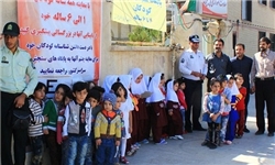 راهپیمایی کودکان با هدف پیشگیری از تنبلی چشم برگزار شد