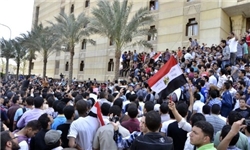تداوم تظاهرات ضددولتی دانشجویان مصری