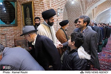 دیدار مردم اردبیل با حجت الاسلام حسن عاملی نماینده ولی فقیه