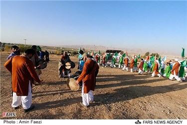 بازسازی واقعه غدیر خم در لپویی زرقان استان فارس