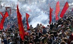 تظاهرات هزاران شهروند ترکیه در روز ملی این کشور علیه اردوغان