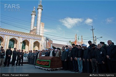 مراسم تشییع آیت الله حاج شیخ عبدالجلیل جلیلی در کرمانشاه
