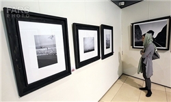 برپایی نمایشگاه عکس هامون محزون در دانشگاه زابل