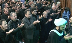 اقامه نماز ظهر عاشورا در 1500 هیئت مذهبی استان بوشهر